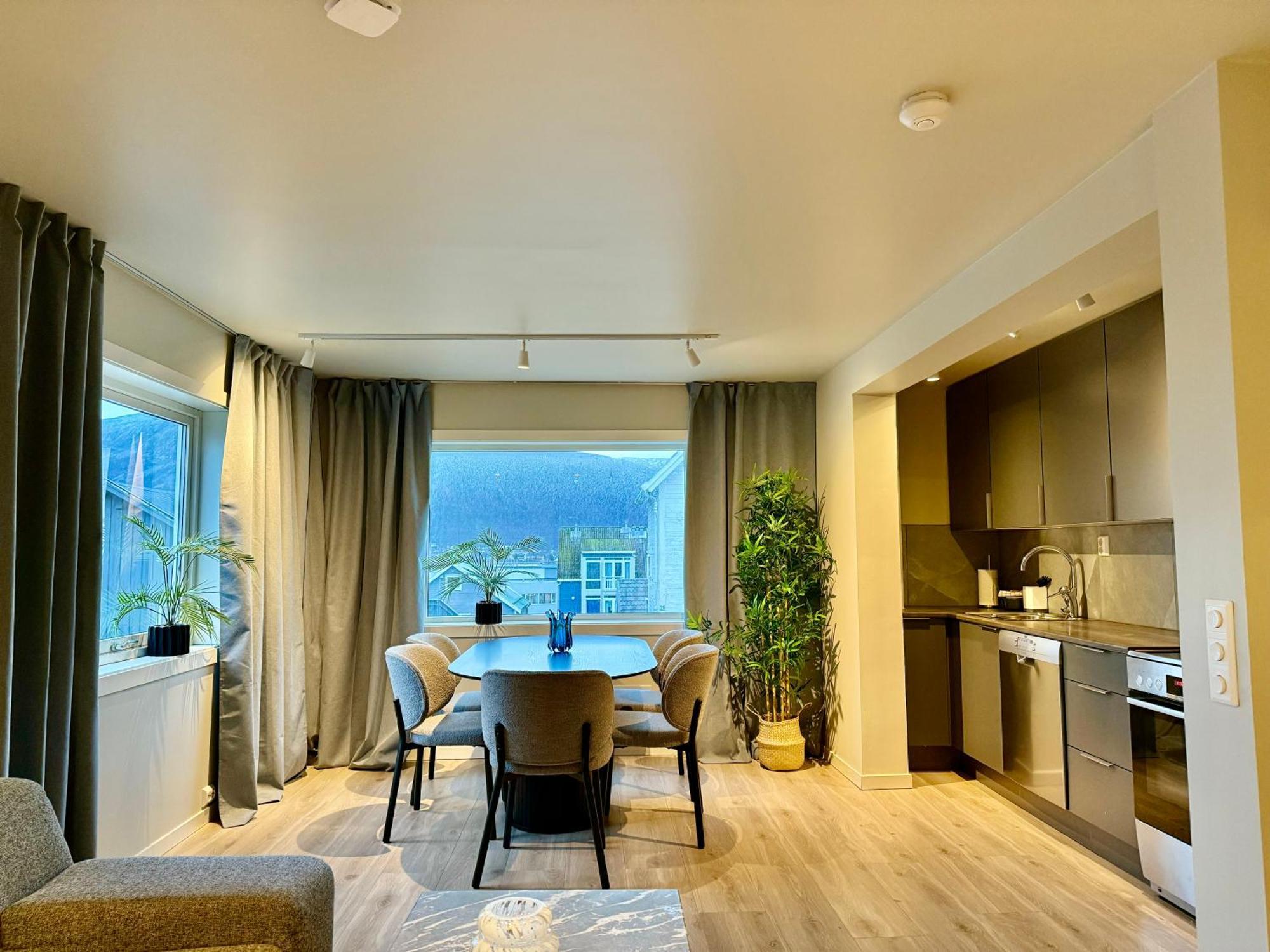 Lyngen - Tag Apartments Tromso Exterior photo